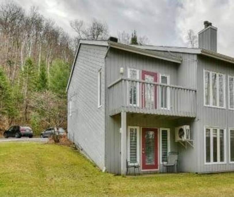 The Sunny Pastry Mont-Tremblant Exterior photo